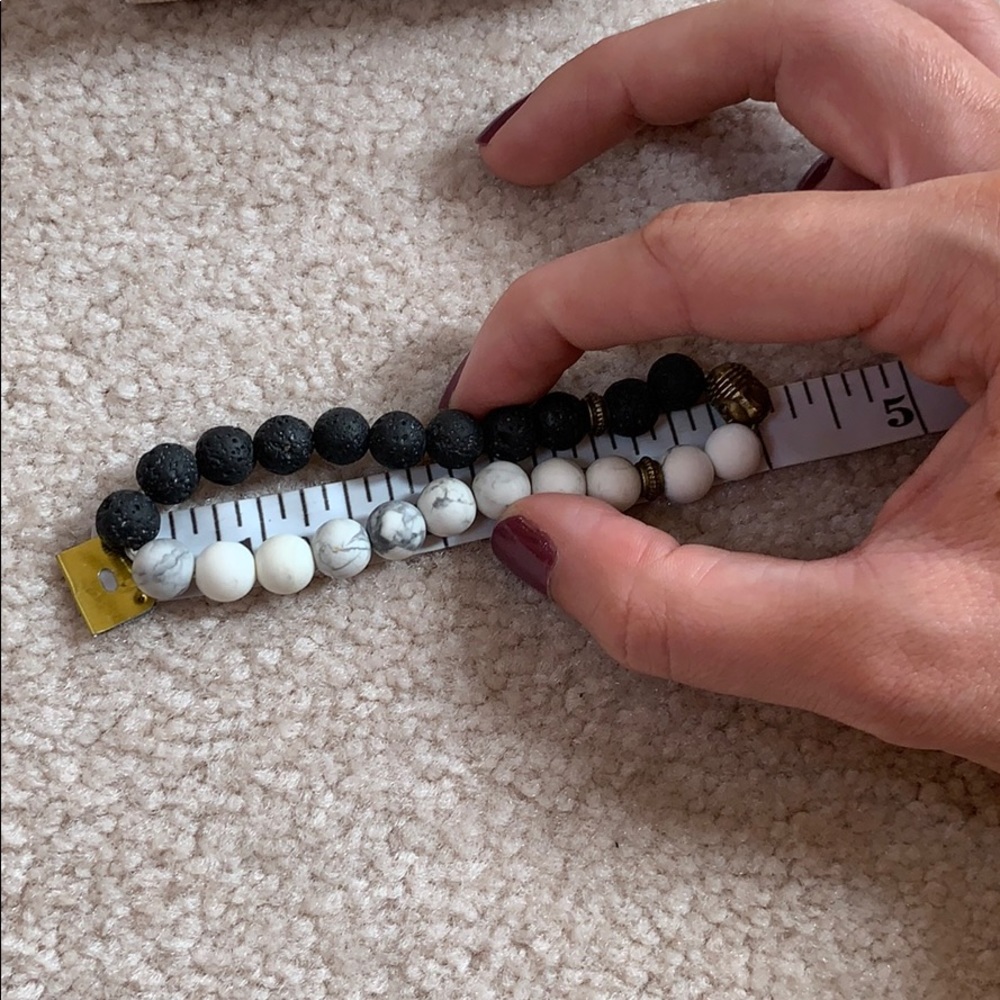 Essential oil diffuser bracelet - Picture 5 of 8
